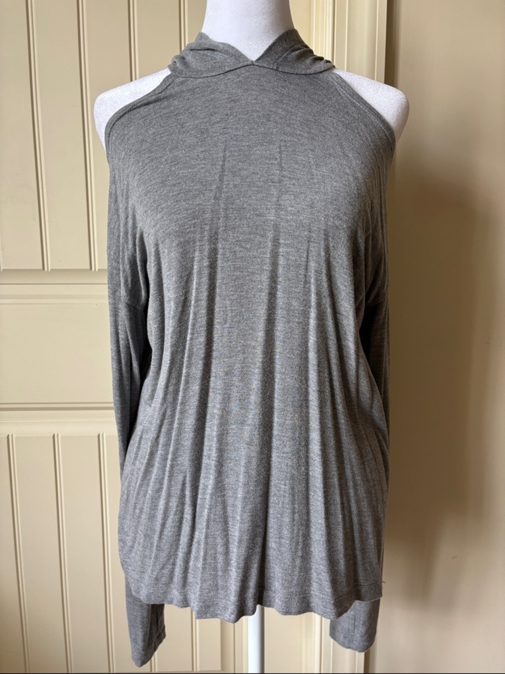 Threads 4 Thought Heather Gray Cold-Shoulder Hooded Knit Top